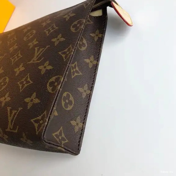 TOILETRY 26 Louis POUCH Vuitton 0514